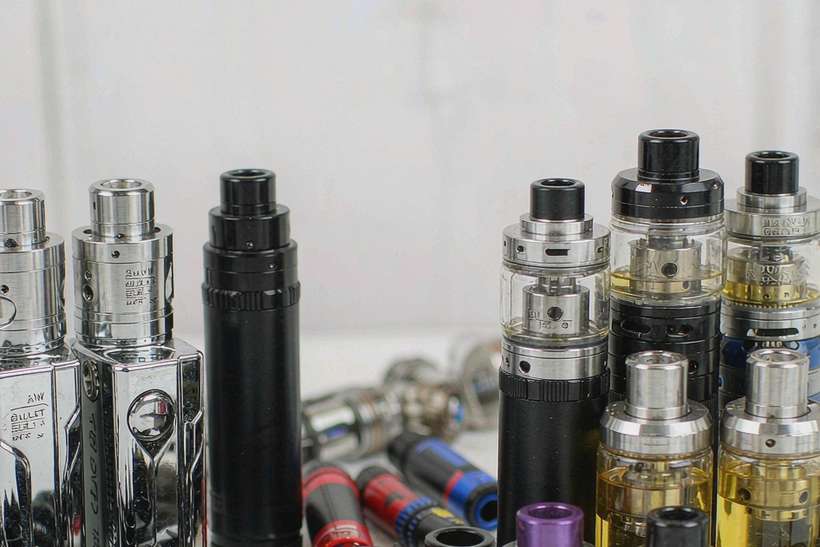 B2B Supply of Nicotine tanks — OEM available