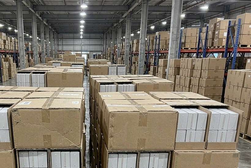 Bulk Distribution for Nicotine disposables — Autumn stock