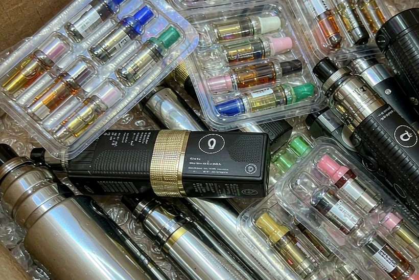 Bulk Distribution for Nicotine hardware — Autumn stock