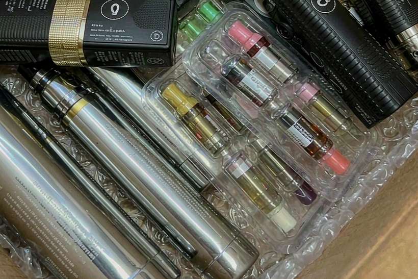 Buyer's Guide to Nicotine pods — small parcel