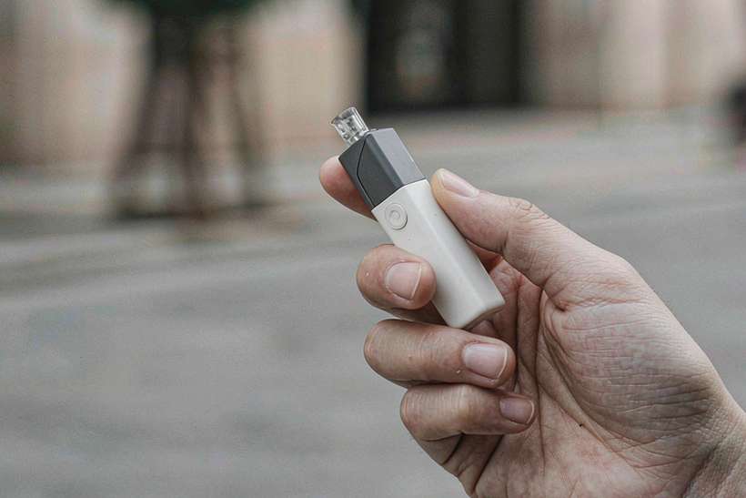 Case Study: Nicotine hardware — Middle East