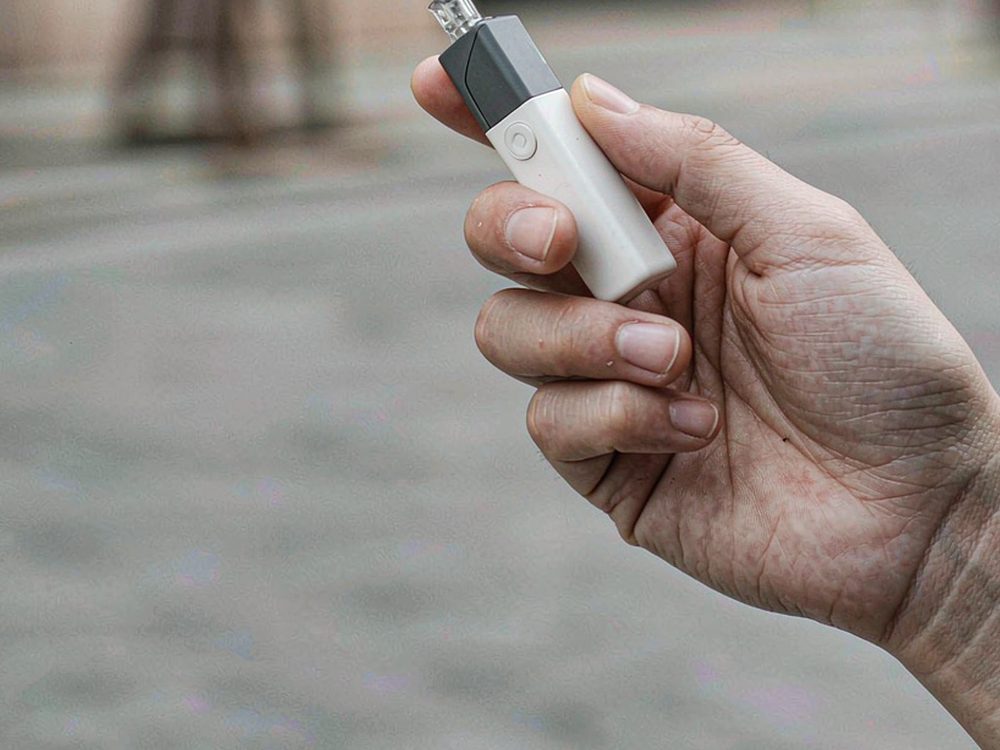 Comparison of Nicotine e-liquid Suppliers — with fast shipping