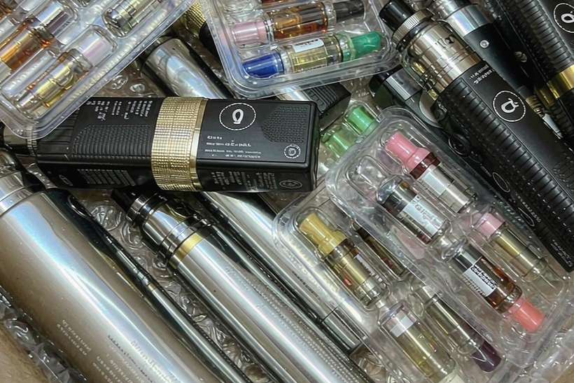 Comparison of Nicotine kits Suppliers — small parcel