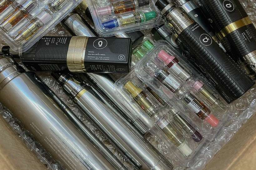Comparison of Nicotine products in Wales Suppliers — express air
