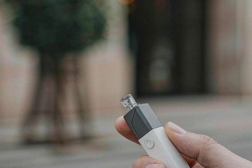 Comparison of Nicotine tanks Suppliers — small parcel