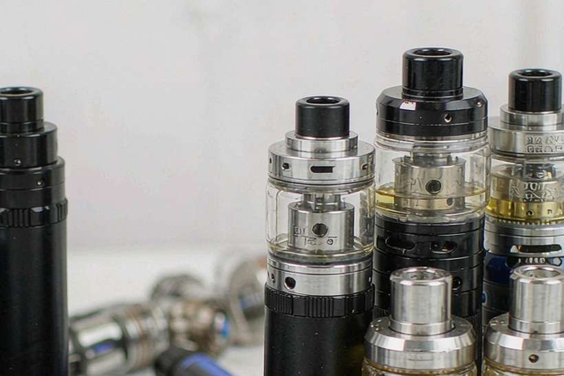 Flavor Catalog of Nicotine mods — container load