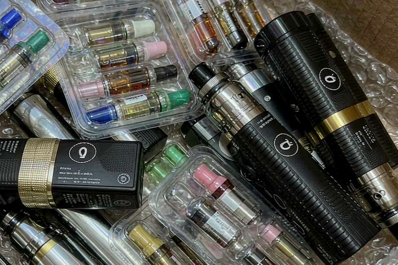 Glossary of Nicotine hardware — bulk case