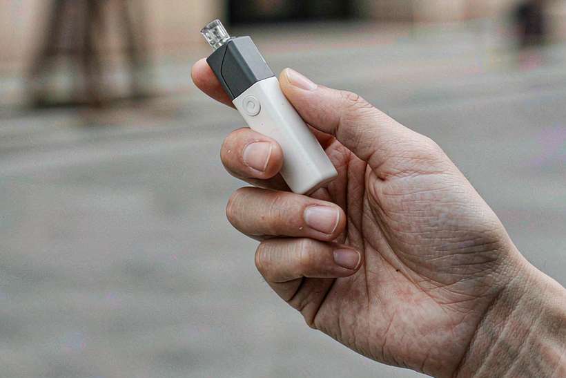 How to Store Nicotine e-liquid — bulk case