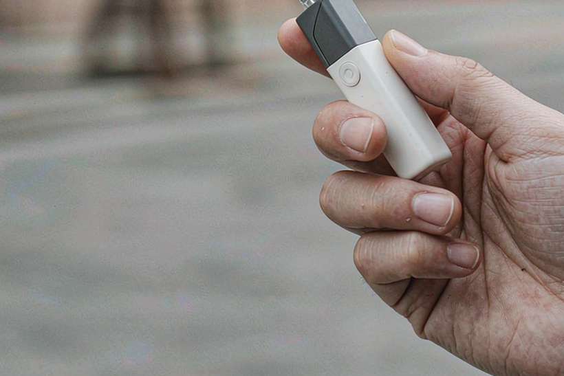 Launch Plan for Nicotine accessories — bulk case