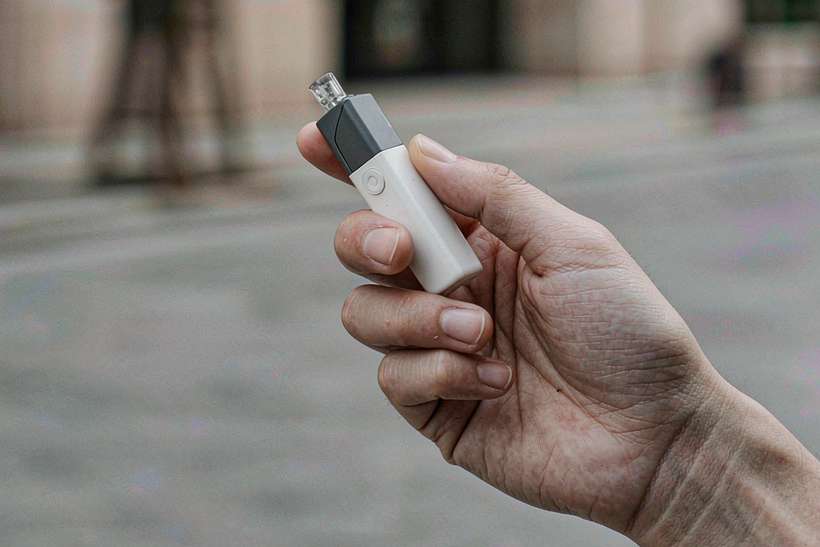 Market Overview of Nicotine accessories — small parcel