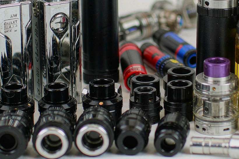 Market Overview of Nicotine tanks — Middle East