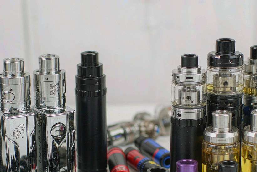 MOQ and Lead Time for Nicotine accessories — EU stock