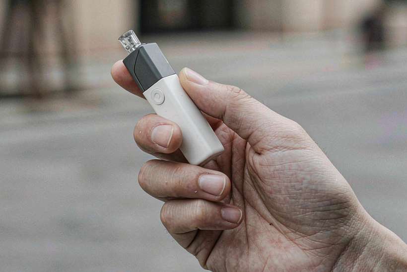 MOQ and Lead Time for Nicotine in Wales — container load