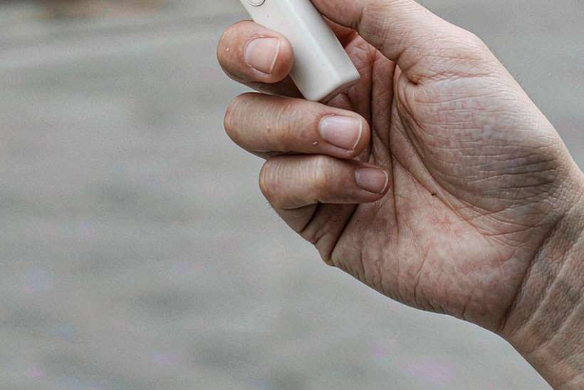 MOQ and Lead Time for Nicotine in Wales — EU stock