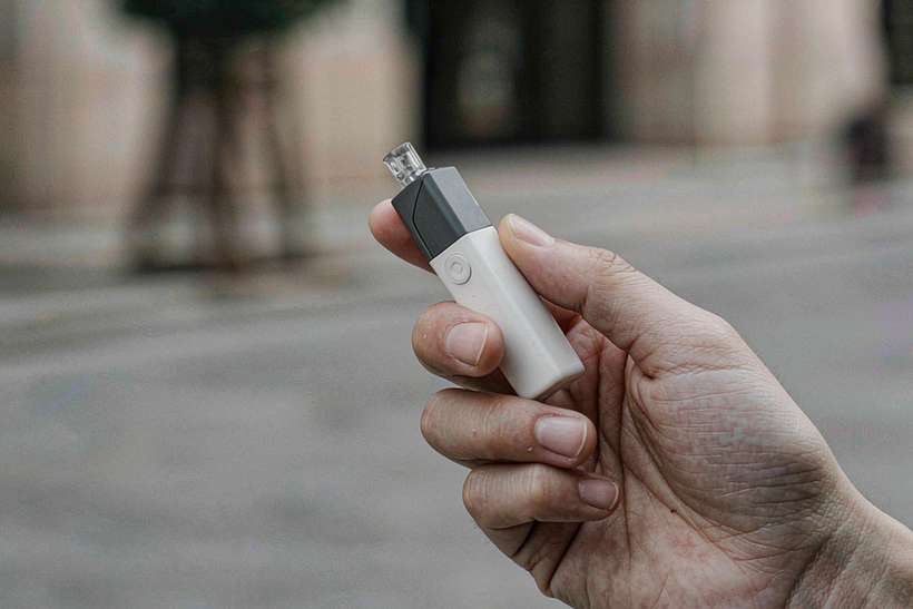 MOQ and Lead Time for Nicotine in Wales — Winter special