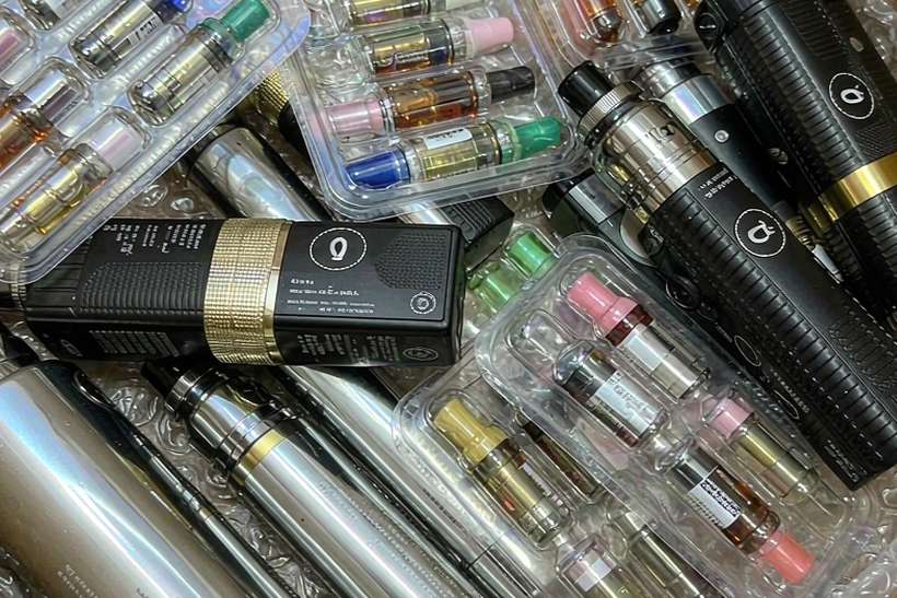 OEM and ODM Options for Nicotine disposables — bulk case