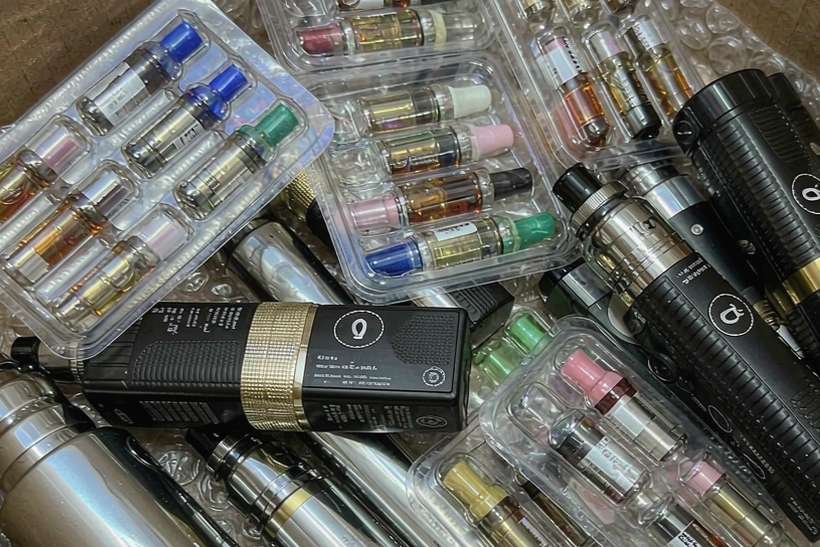 Shipping Guide for Nicotine in Wales — container load