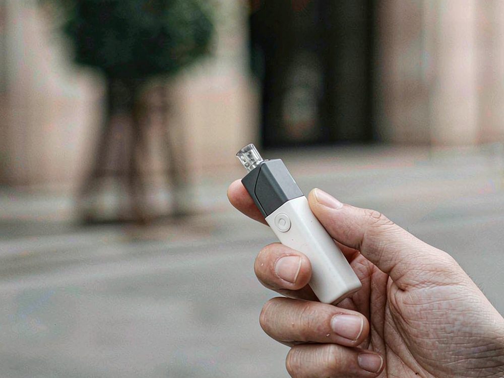 Sourcing Report on Nicotine accessories — premium tier